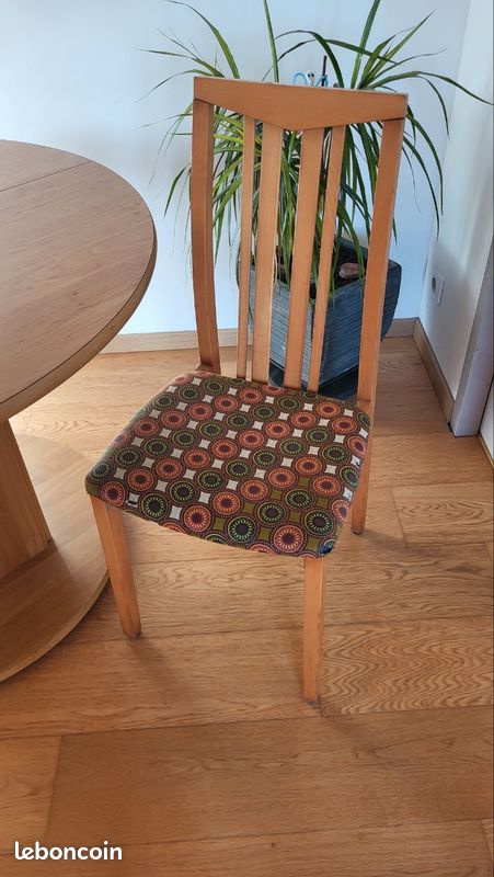 Table et 6 chaises (image 2)