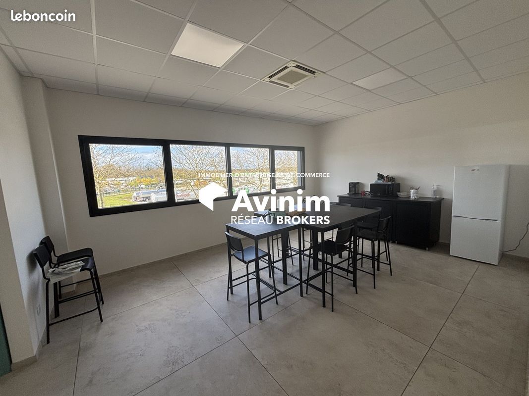 Bureaux 300 m² Foucherans (image 5)