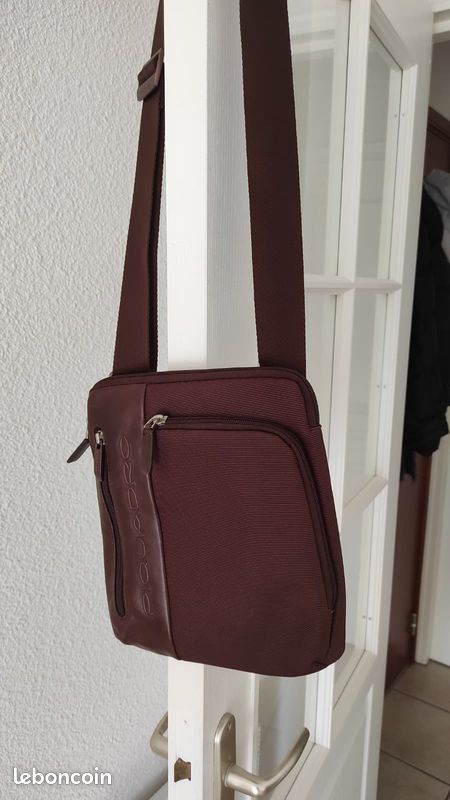 Sac bandoulière Piquadro pour homme - Jamais utilisé (image 9)