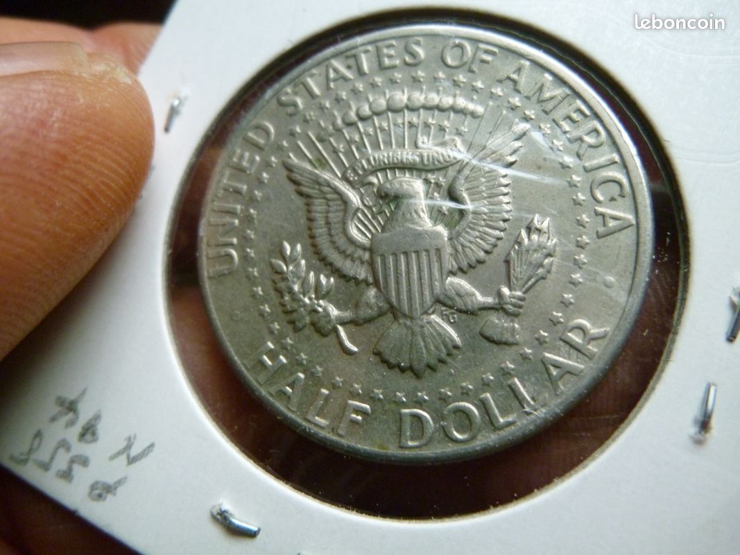 Piéce HALF DOLLAR 1776-1976 (image 2)