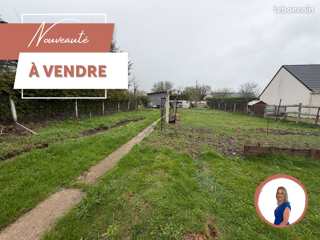 Terrain 717 m² · à Bréval · 717 m² · 66 000 €