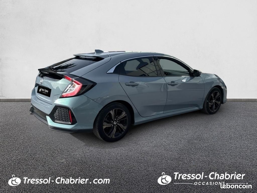 Honda Civic 2017 1.0 i-VTEC 129 Exclusive CVT (image 2)