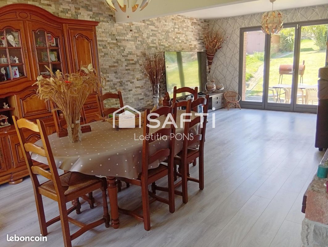 Maison 5 pièces 106 m² · à Auxi-le-Château · 106 m² · 230 000 €