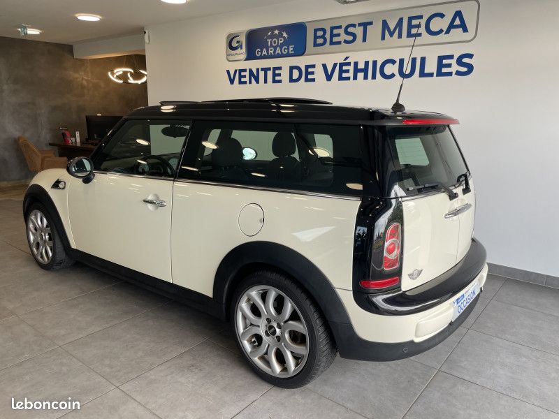 Mini CLUBMAN COOPER D 112CH (image 4)