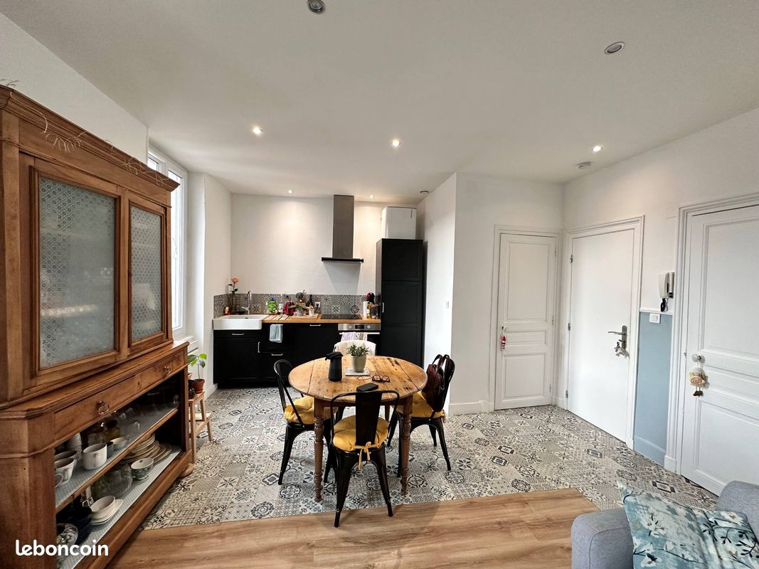 Appartement 3 pièces 54 m² · à Clermont-Ferrand · 54 m² · 830 €/mois