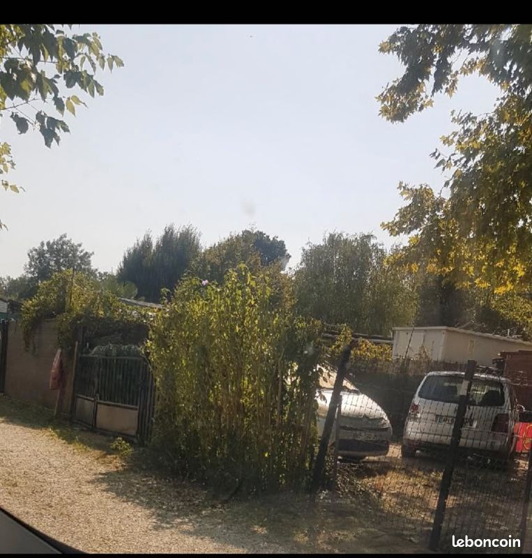 Terrain de loisirs · à Fareins · 37 000 €