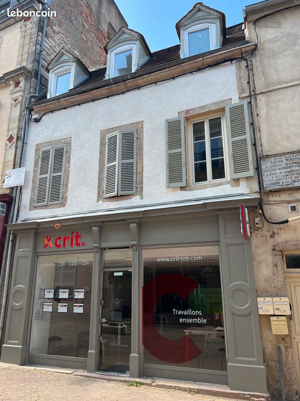 Immeuble 4 pièces 220 m² · à Auxonne · 220 m² · 320 000 €