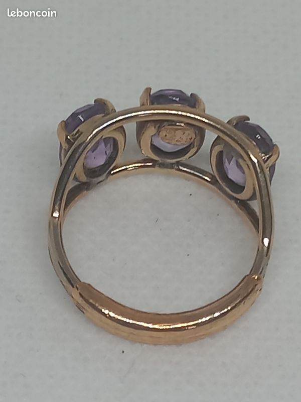 Bague Mystica en or 12 carats sertie de 3 améthystes (image 5)