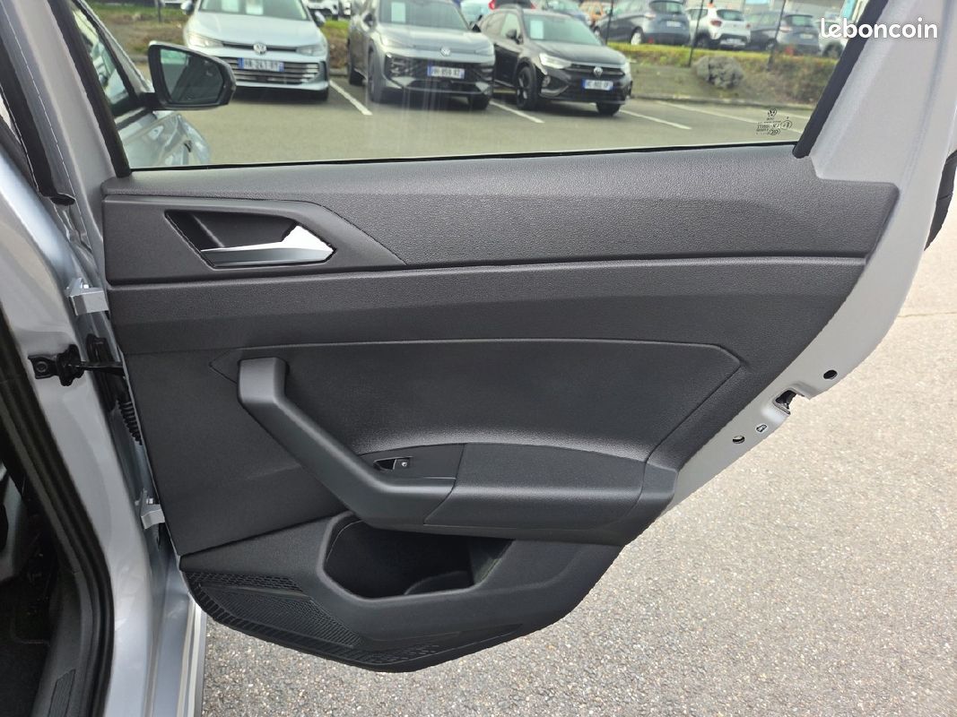 VOLKSWAGEN Polo 1.0 TSI 116 S&S DSG7 R-Line Edition (image 20)
