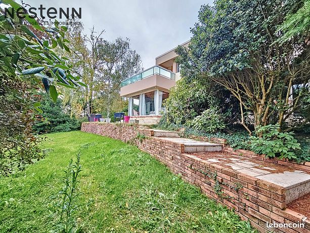 Maison 6 pièces 146 m²