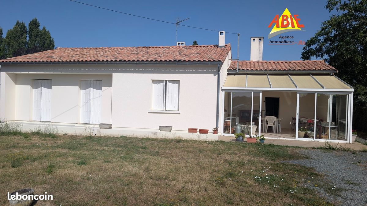 Maison 4 pièces 87 m² · à Damvix · 87 m² · 159 000 €