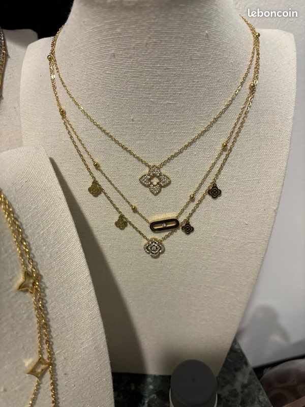 Des Bijoux à vendre élégants et durables, conçus pour garder leur éclat et leur couleur intemporelle. Une touche raffinée qui résiste au temps (image 1)