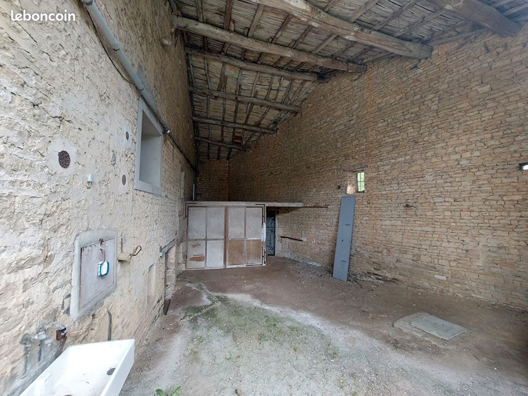 Maison 4 pièces 99 m² - La Rochénard 79270 (image principale 9)