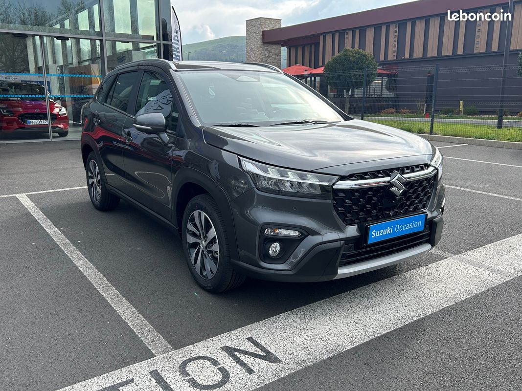 Suzuki scross 1.4l 110cv hybride automatique style (image 3)