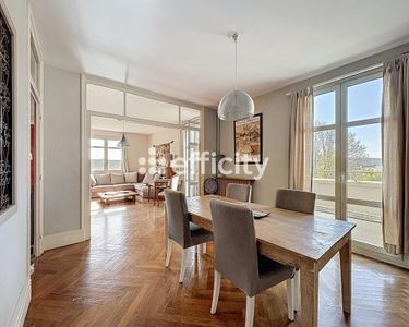 Appartement 435 750 € - 174 m²