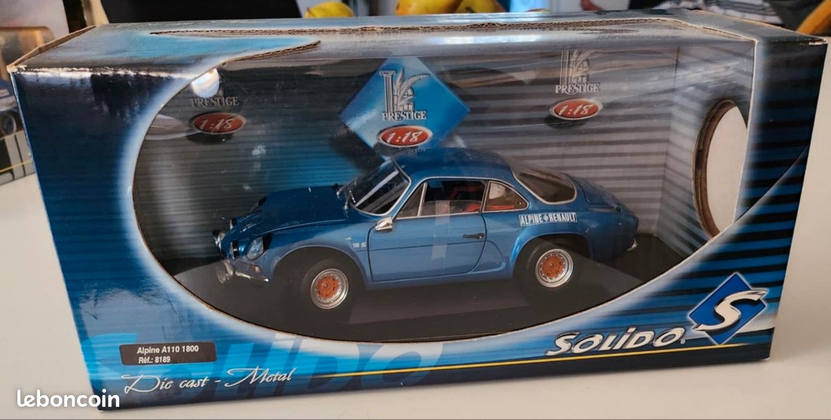 Voitures Miniatures 1/18ème - Collection Disponible en Stock