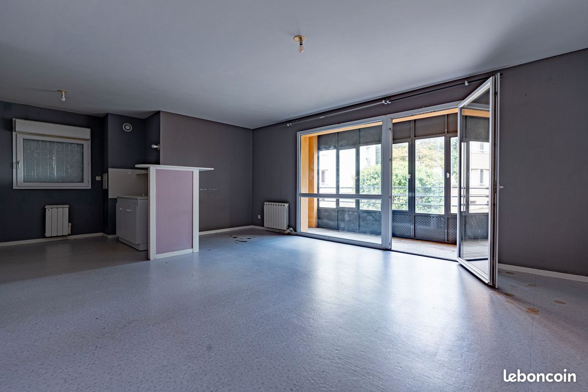 Appartement 2 pièces 56 m² · à Villefranche-sur-Saône · 56 m² · 91 000 €