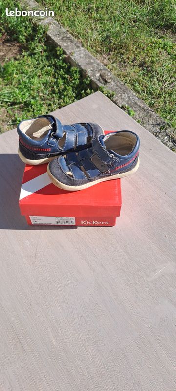 Chaussures Kickers taille 24 (image 2)