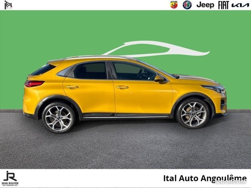 Kia XCeed 1.5 T-GDI 160ch Design DCT7 2021 (image 4)