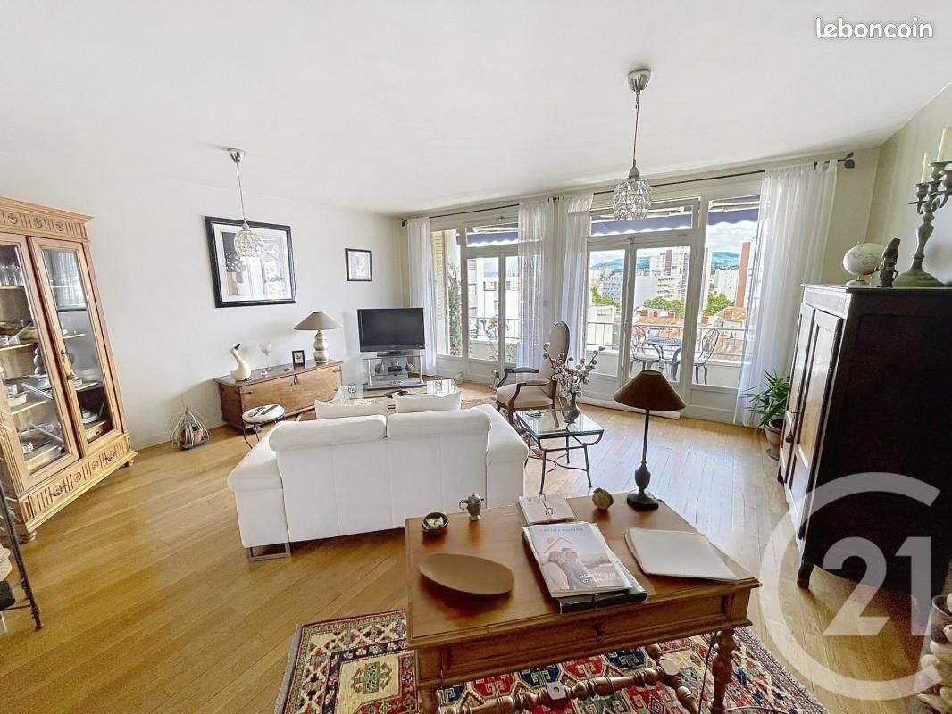 Appartement 4 pièces 83 m² · à Clermont-Ferrand · 83 m² · 246 500 €