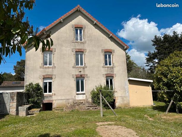 Immeuble 145 m² Saint Priest Sous Aixe
