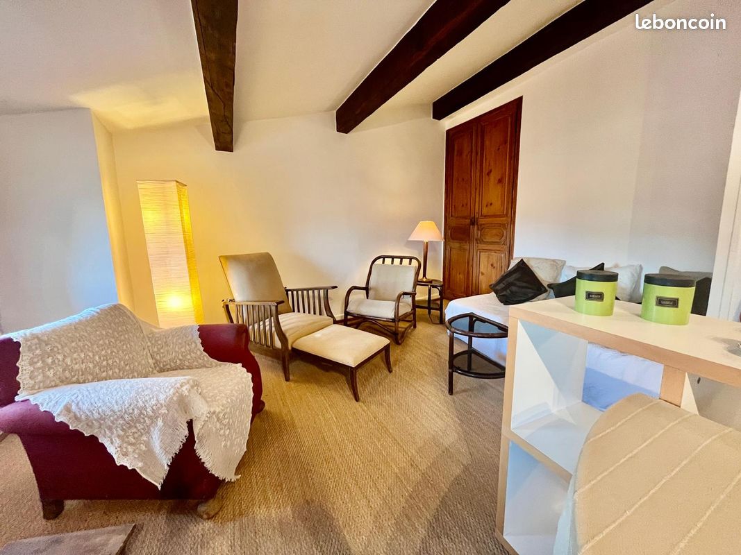 Appartement 2 pièces 61 m² · à Hyères · 61 m² · 185 000 €