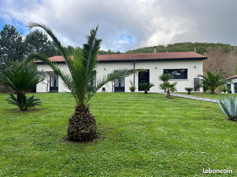Maison 8 pièces 170 m² · à Villeneuve-sur-Lot · 170 m² · 340 000 €