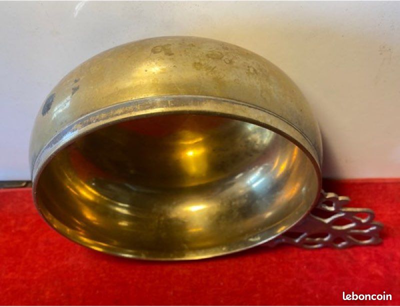 Ancien bol à porridge en métal doré (image 4)