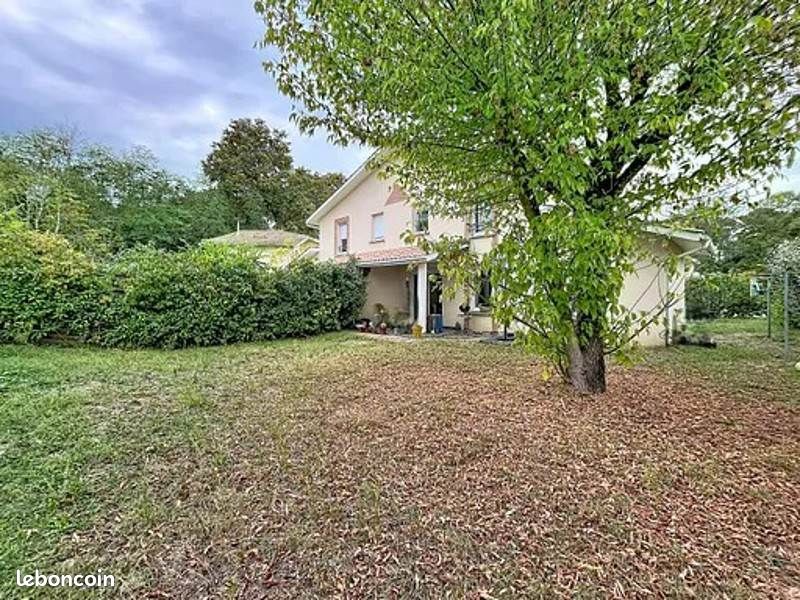 Maison 5 pièces 94 m² · à Mont-de-Marsan · 94 m² · 219 900 €