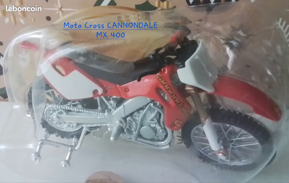 Maquettes motos (image 6)