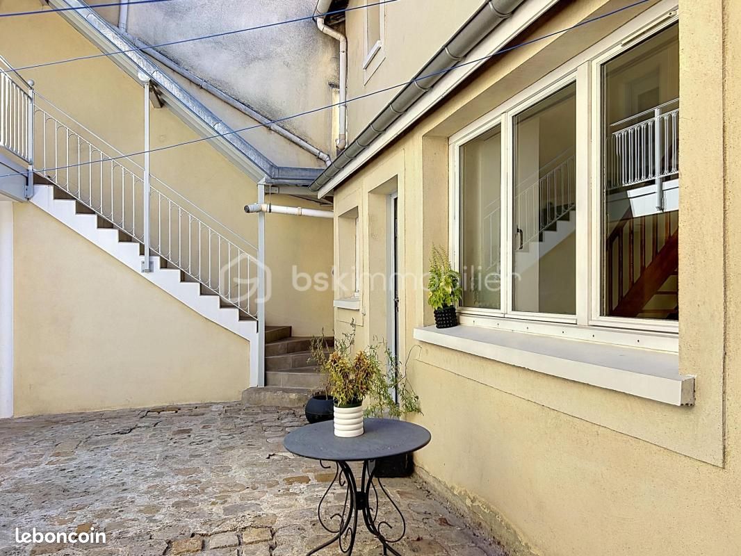 Appartement 2 pièces 48 m² · à Corbeil-Essonnes · 48 m² · 138 000 €