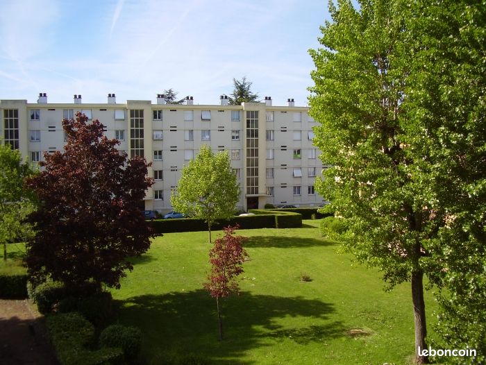 Appartement 2 pièces 44 m² · à Joué-lès-Tours · 44 m² · 555 €