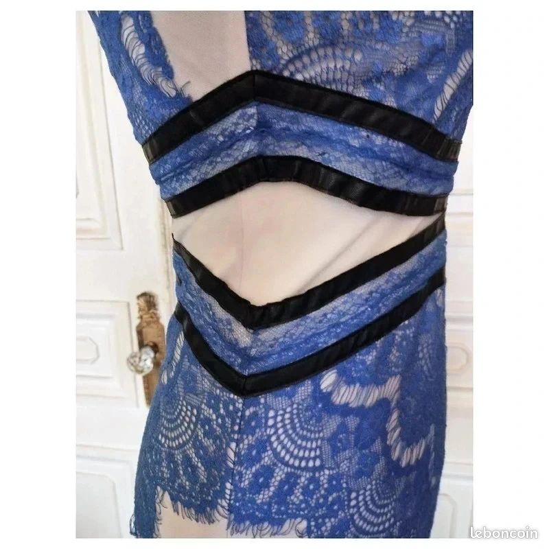 Robe Soirée Chic Sculpturale T XS/S (image 3)