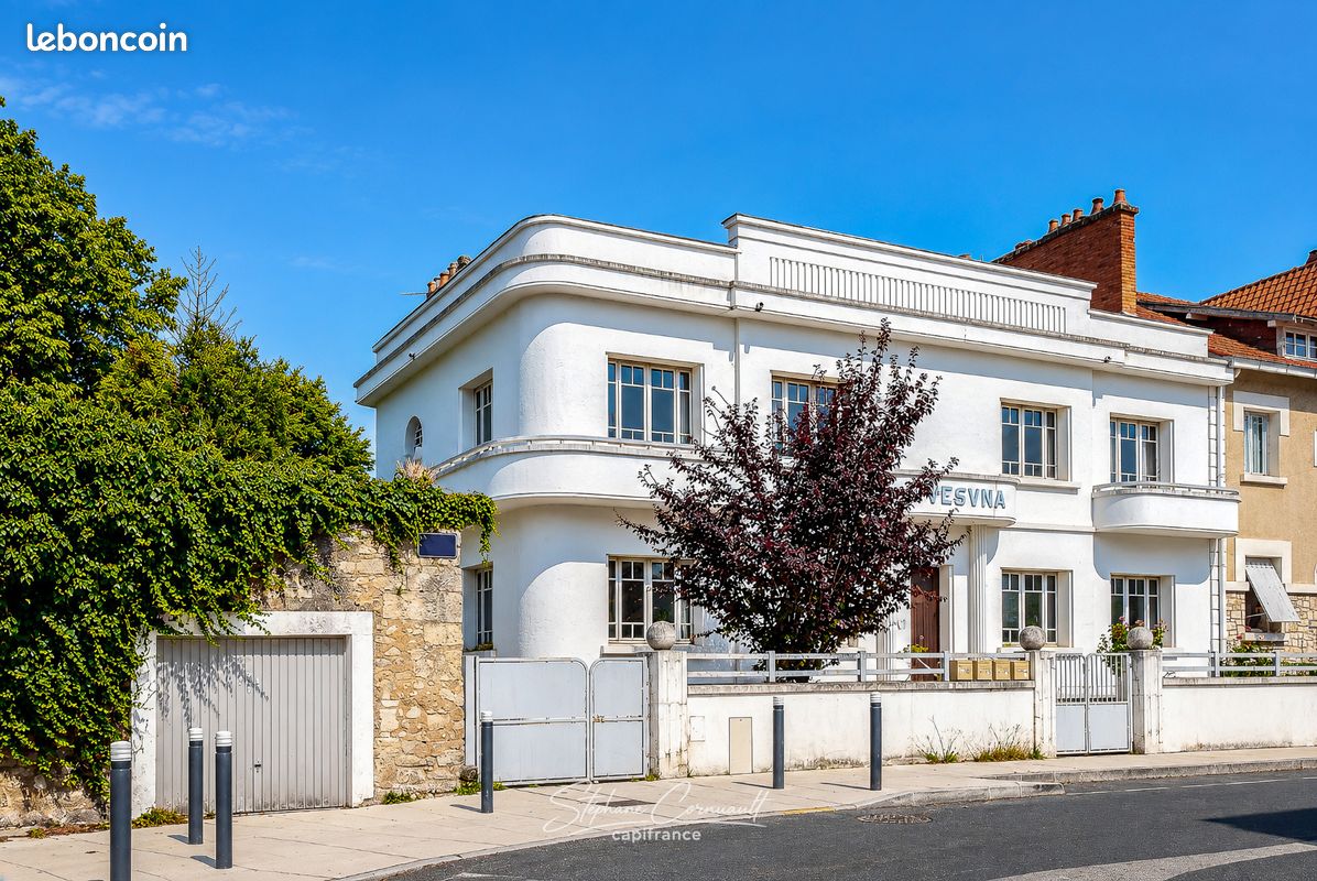 Immeuble 12 pièces 272 m² · à Périgueux · 272 m² · 320 000 €
