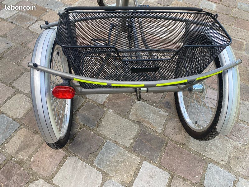 CITY TONICROSS Vélo 3 roues NEUF avec panier (image 2)