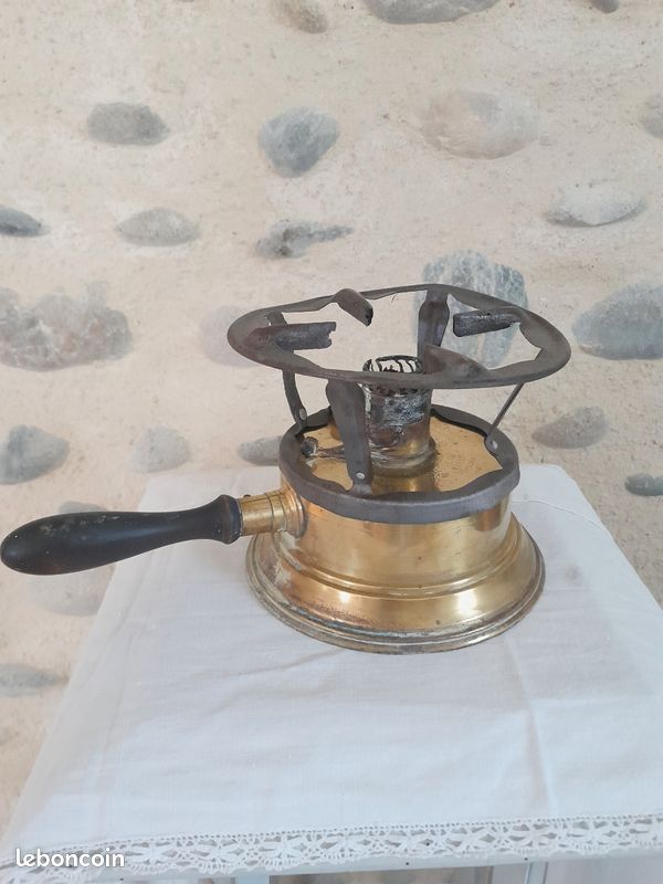RÉCHAUD PIGEON A pétrole double outil ancien Old tools stove RÉCHAUD PIGEON A pétrole double outil ancien Old tools stove