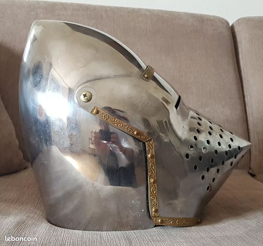 Casque du Moyen Âge Collection