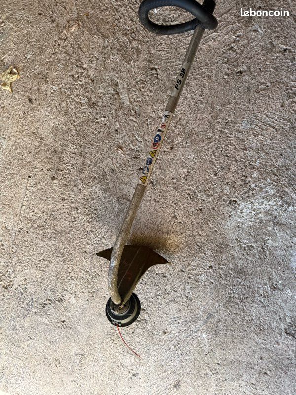 Taillé bordure sthil (image 3)