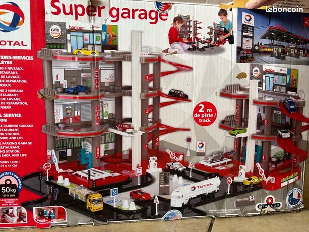 STARLUX Garage Total 3 Niveaux Avec Station-Service - Circuit 2m Pour Petites Voitures
