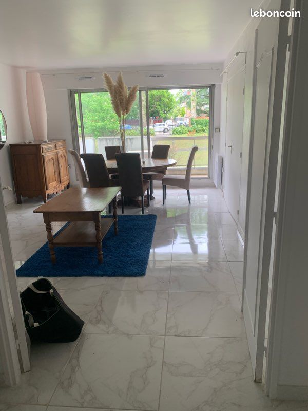 Appartement 3 pièces 73 m² · à Fontainebleau · 73 m² · 1 450 €