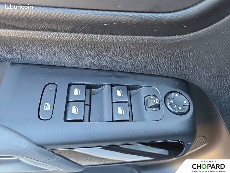 Citroën C5 Aircross PureTech 130 S&S BVM6 Feel (image 24)
