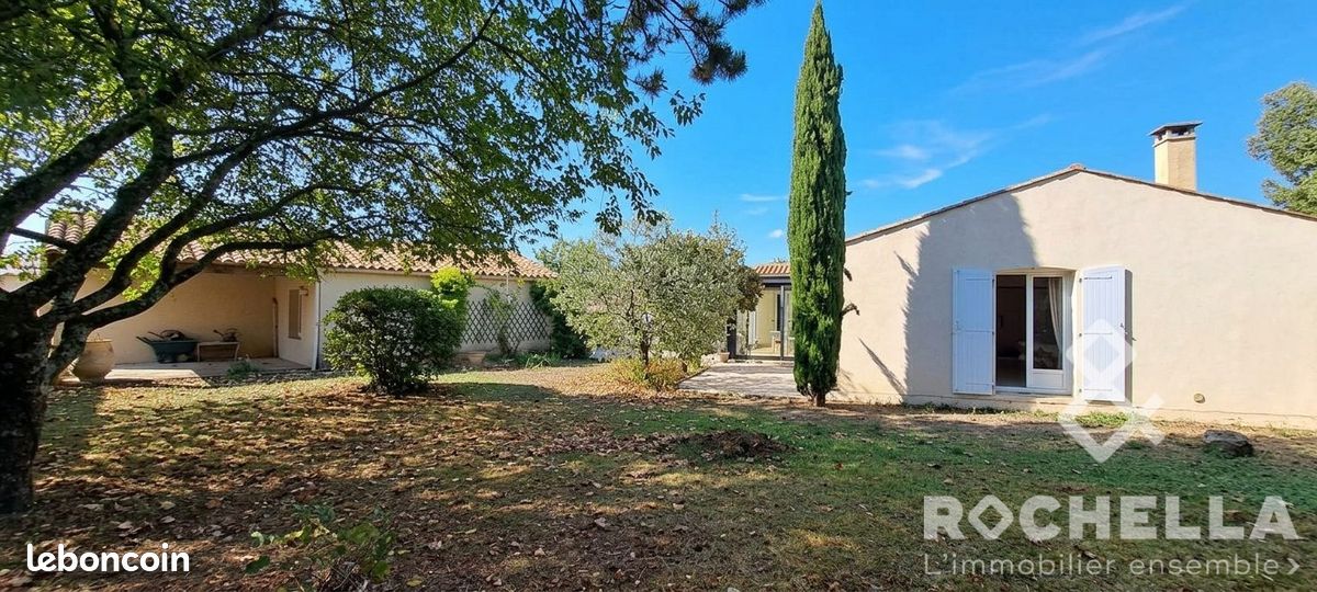 Maison 6 pièces 138 m² · à Tonnay-Charente · 138 m² · 282 000 €