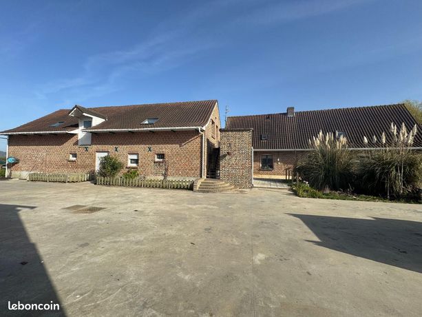 Ferme 18 pièces 420 m²