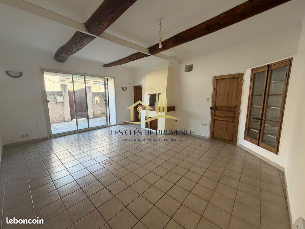 Maison 3 pièces 79 m² · à Rognac · 79 m² · 195 000 €