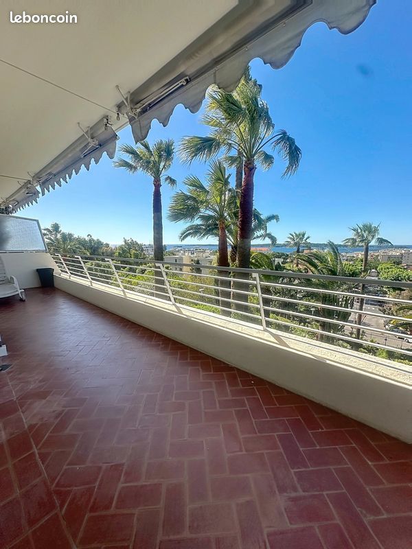 Appartement 2 pièces 72 m² · à Cannes · 72 m² · 1 617 €