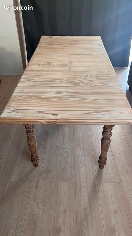 Table en pin massif extensible 4/8 personnes (image 2)