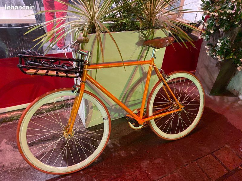 Vélo fixie marque santa fixie Vélos