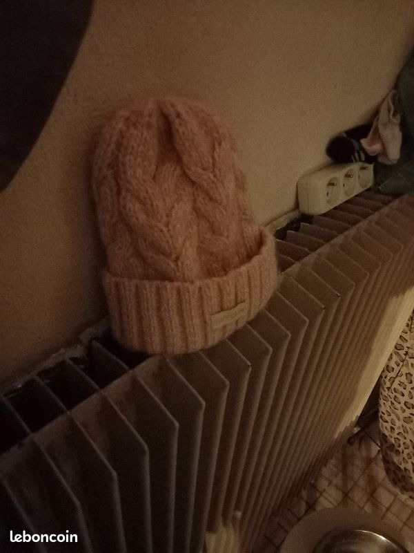 Bonnet hiver manoukian fille rose neuf (image 1)