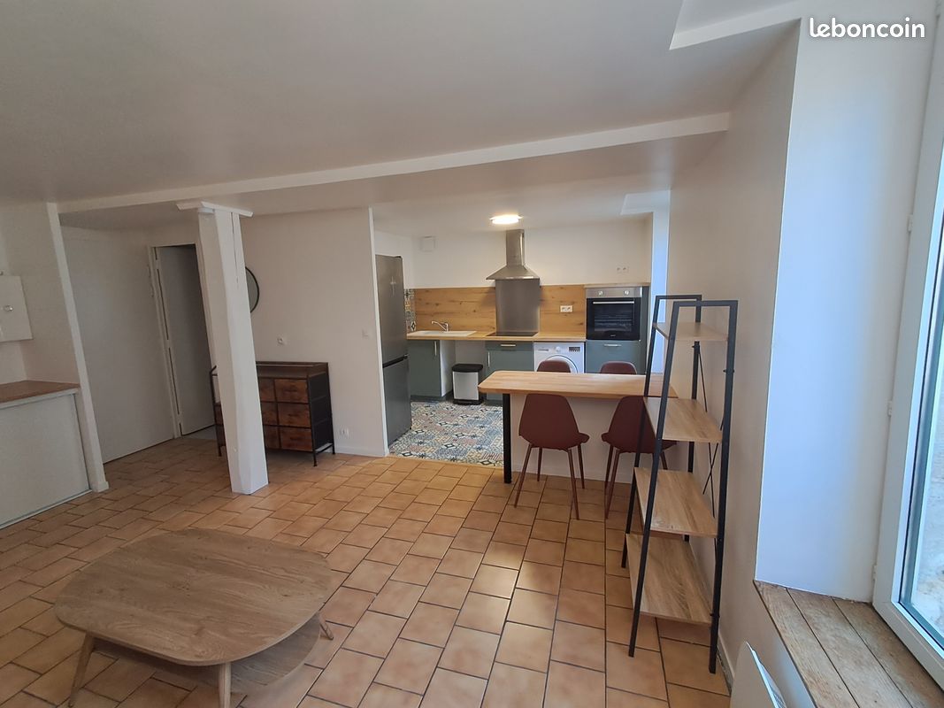 Appartement 1 pièce 30 m² · à Magny-en-Vexin · 30 m² · 650 €/mois