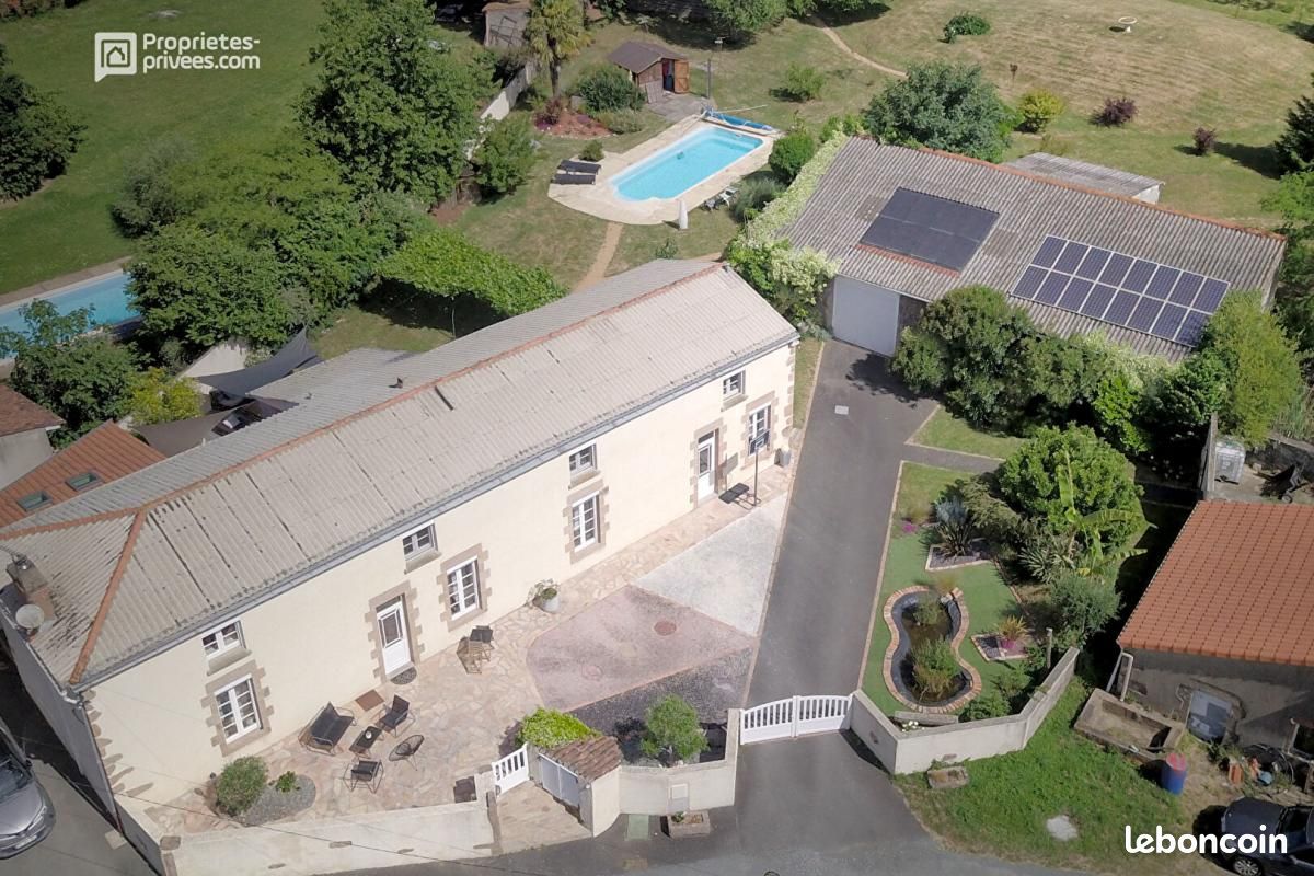 Maison 7 pièces 232 m² · à Sèvremoine · 232 m² · 399 500 €